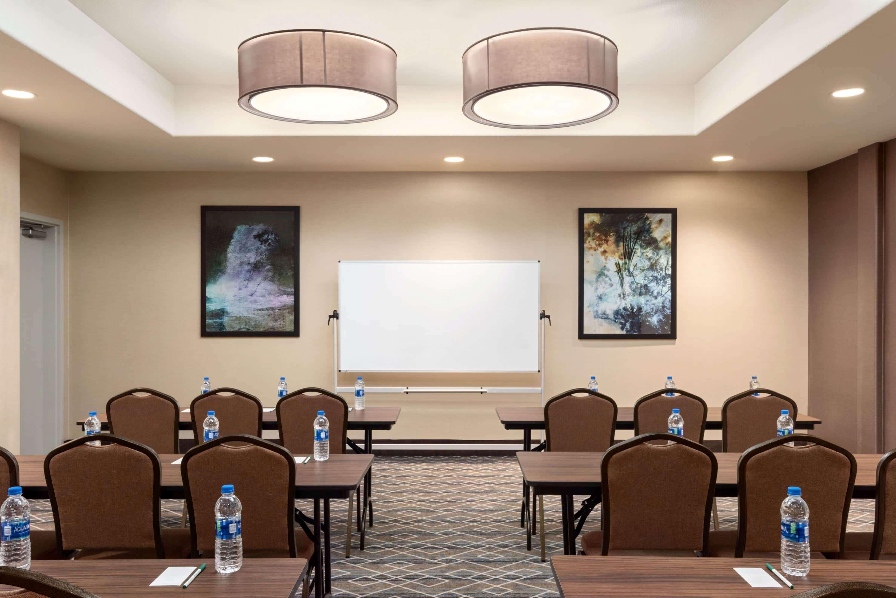 La Quinta By Wyndham Clovis Ca Hotel Ngoại thất bức ảnh